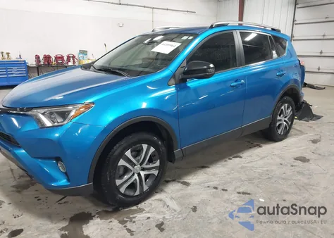 2017 Toyota Rav4 Le z USA, uszkodzony, nr VIN JTMBFREV2HJ708403